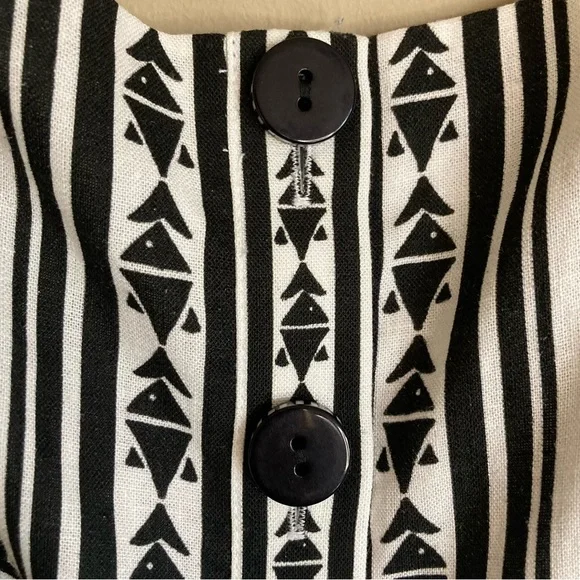 NEW FARM Rio Off-White Monochrome Elegance Scarf Romper Black White Size L